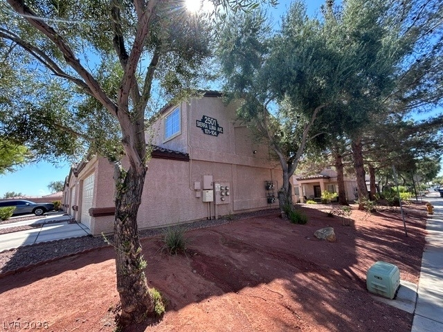 2501 Sierra Luna Avenue - Photo 1