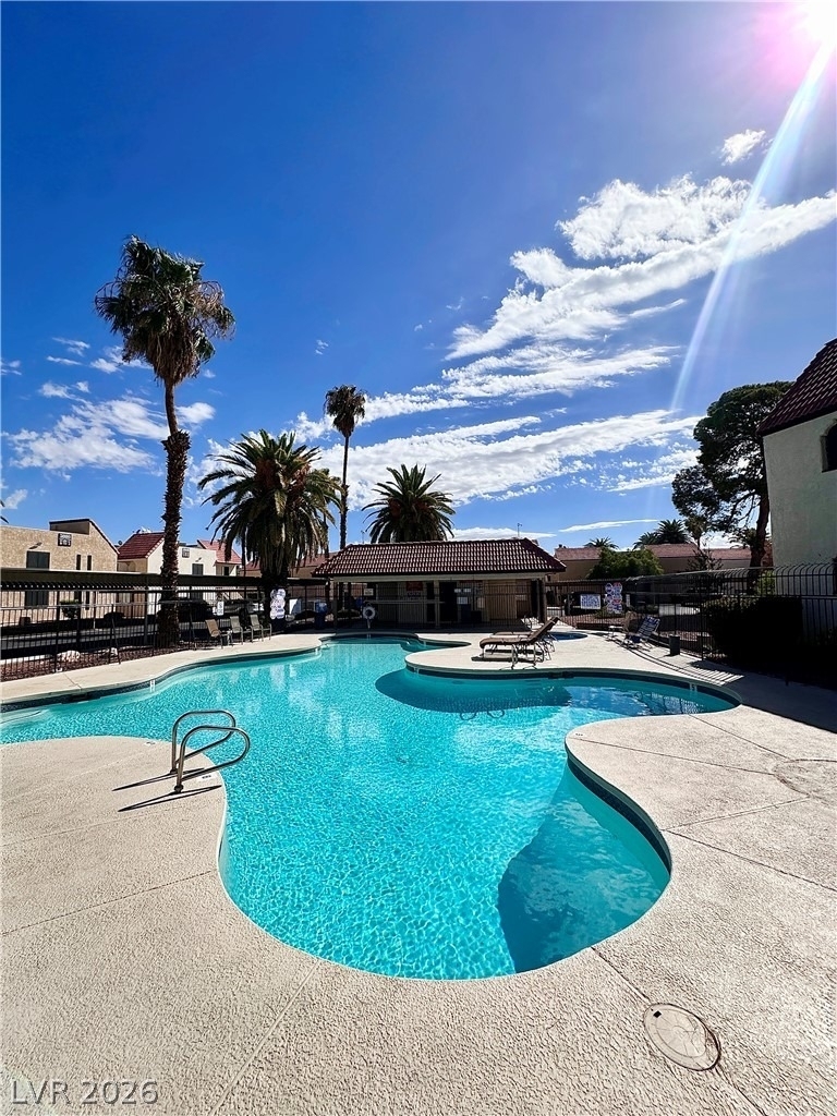5054 Spencer Street - Photo 15
