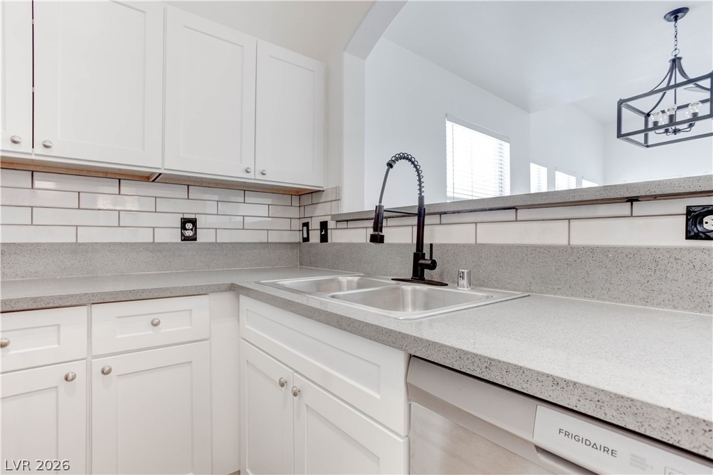 10550 W Alexander Road - Photo 6