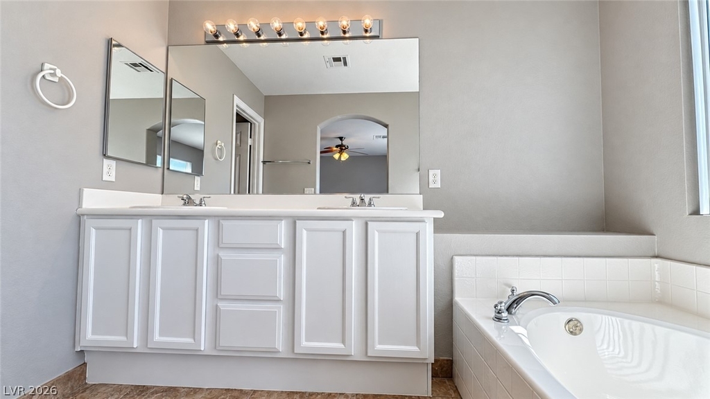7617 Pioneer Ranch Avenue - Photo 28