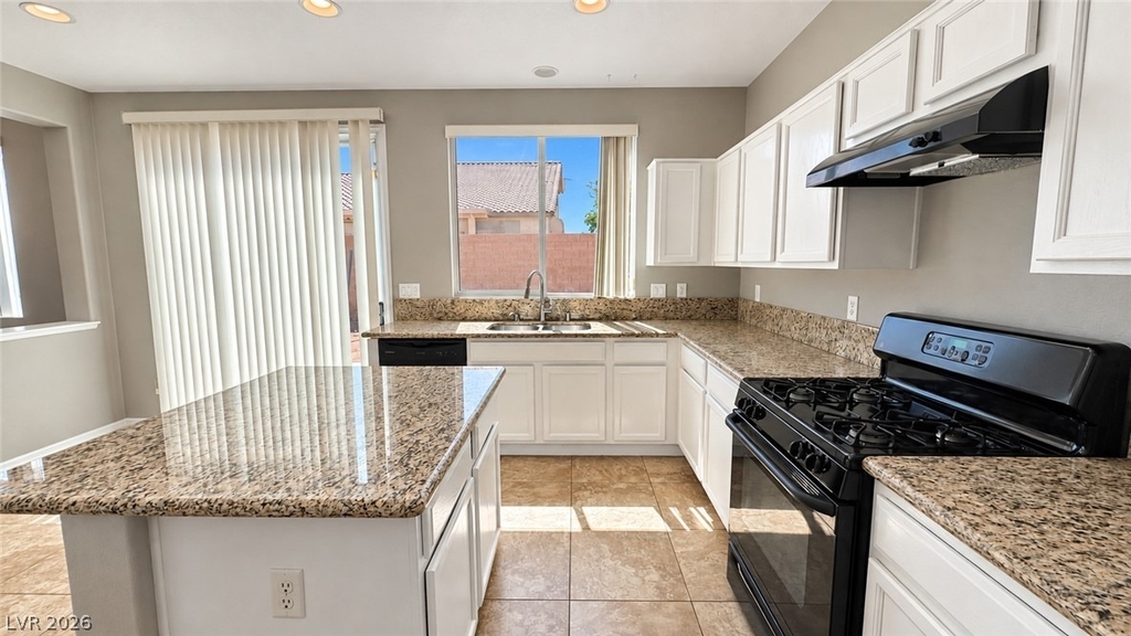 7617 Pioneer Ranch Avenue - Photo 15