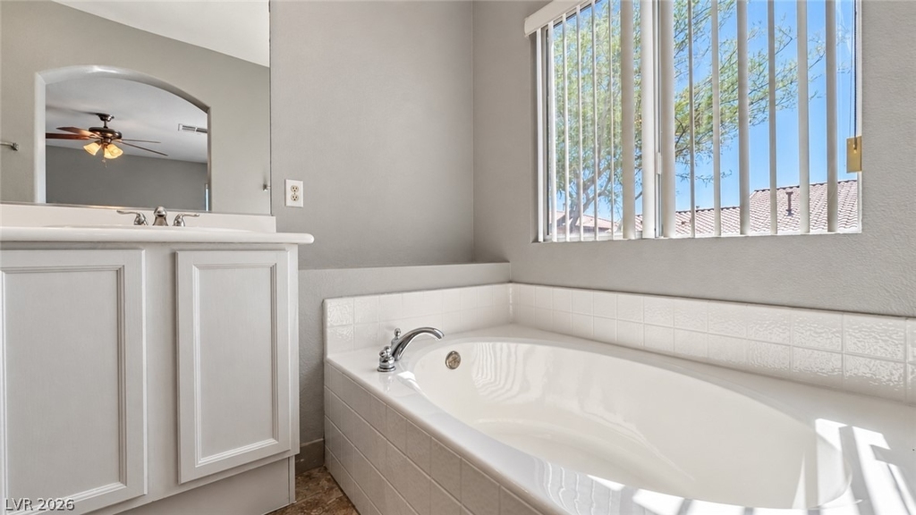 7617 Pioneer Ranch Avenue - Photo 32