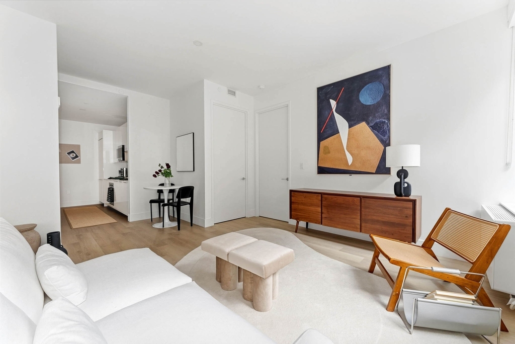 55 Broad Street - Photo 1