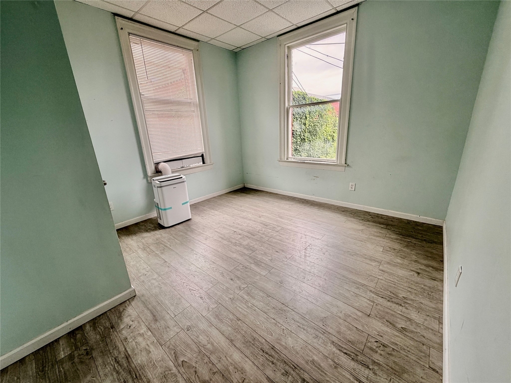 239 Main Street - Photo 9