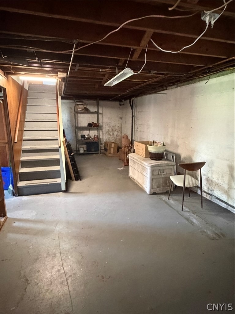 352 Wainwright Avenue - Photo 13