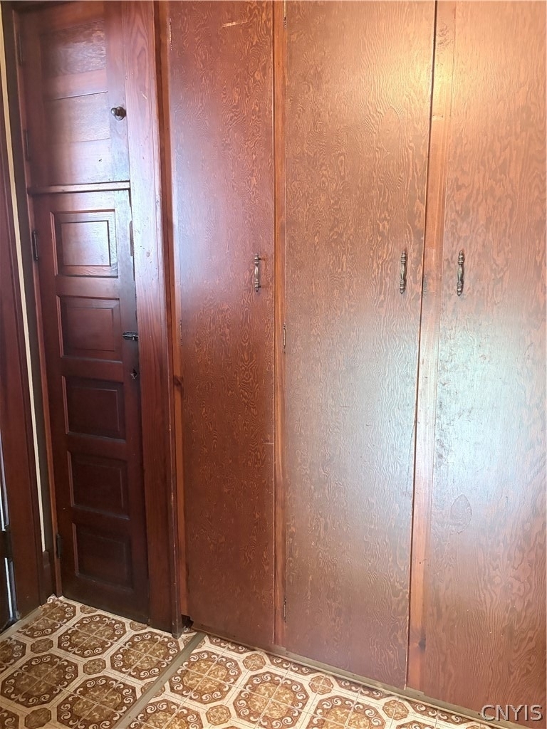 114 Peck Avenue - Photo 2