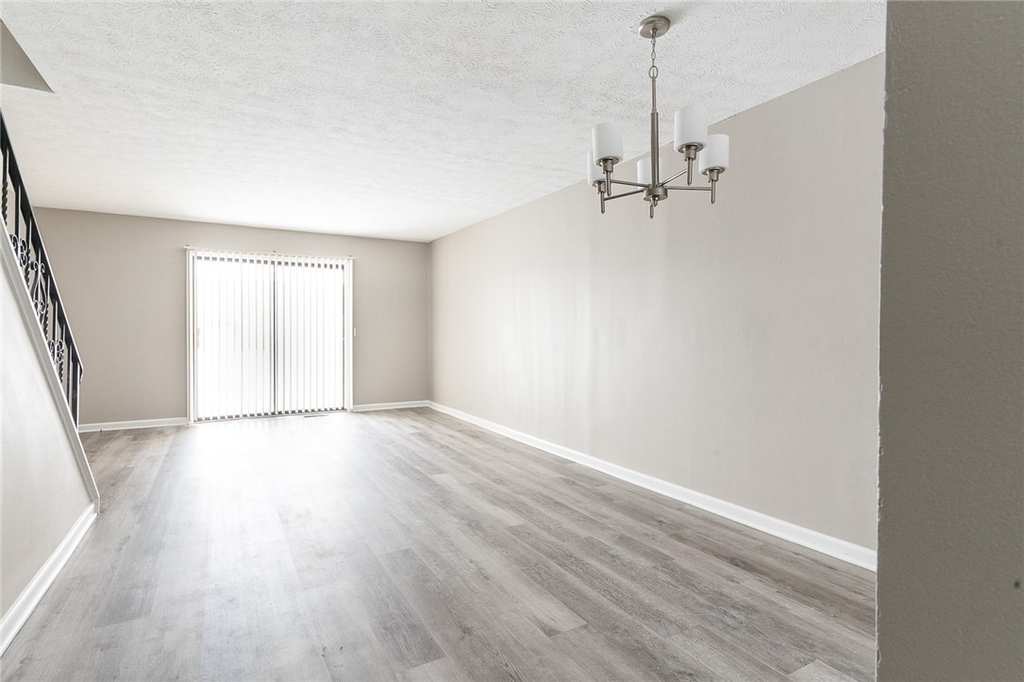 57 Chartwell Court - Photo 14