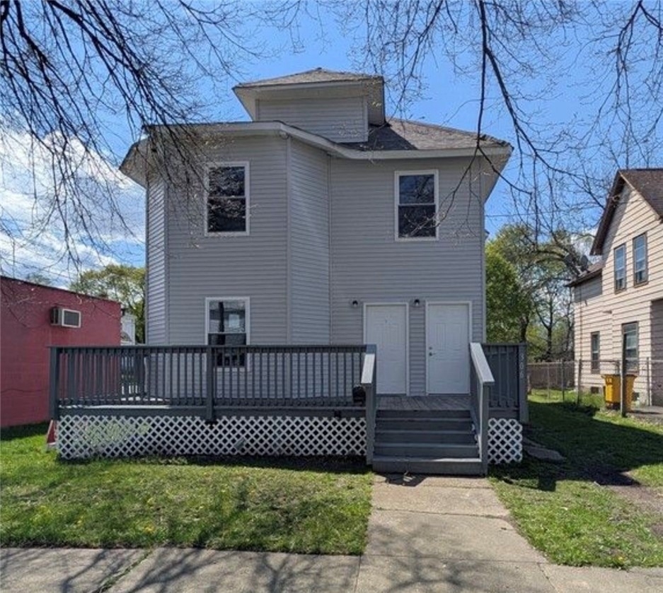 306 Fulton Street - Photo 0