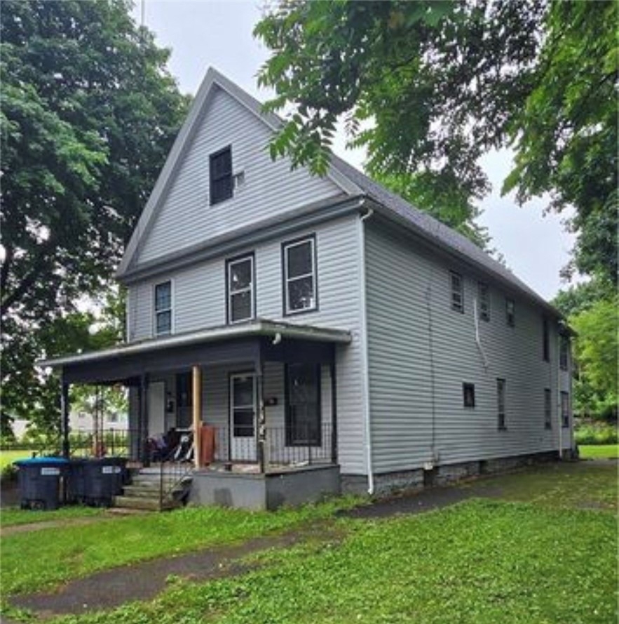 307 W 4th Street - Photo 0