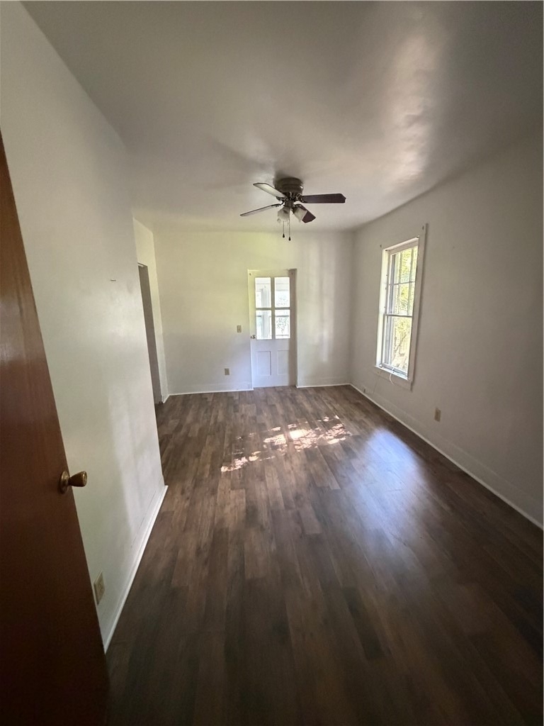 307 W 4th Street - Photo 1