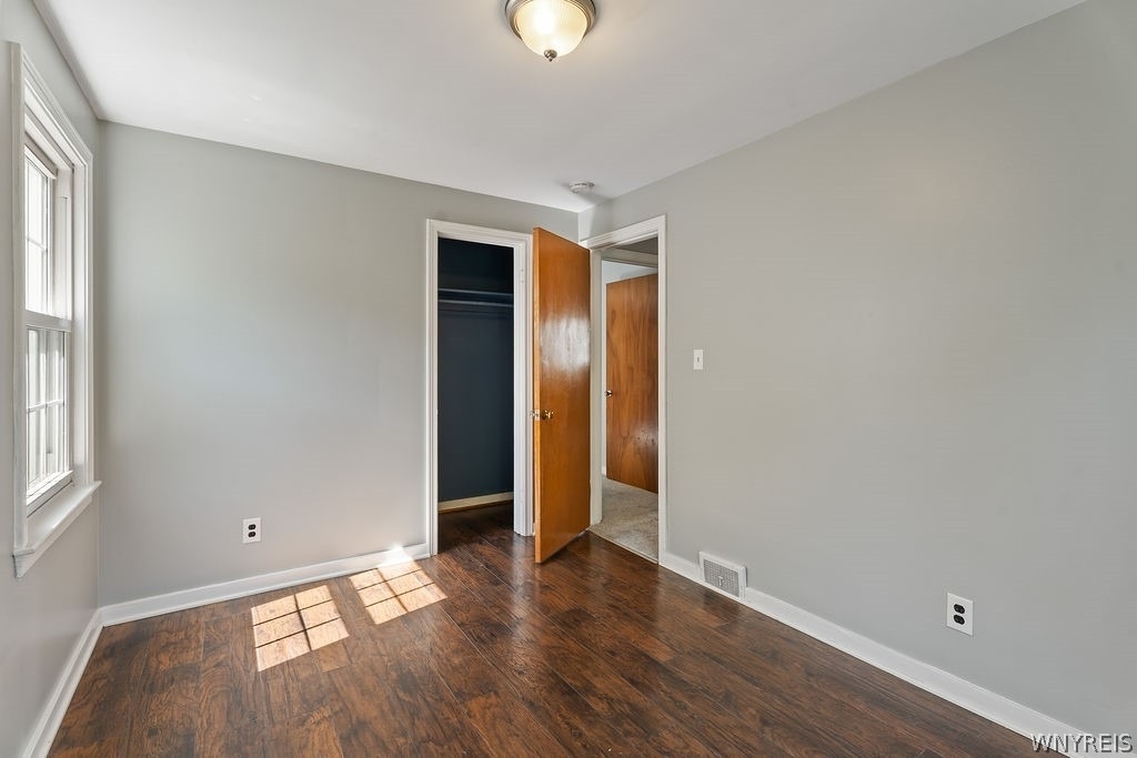 345 Burroughs Drive - Photo 10