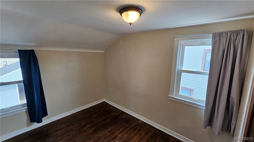 107 Fowler Avenue - Photo 13