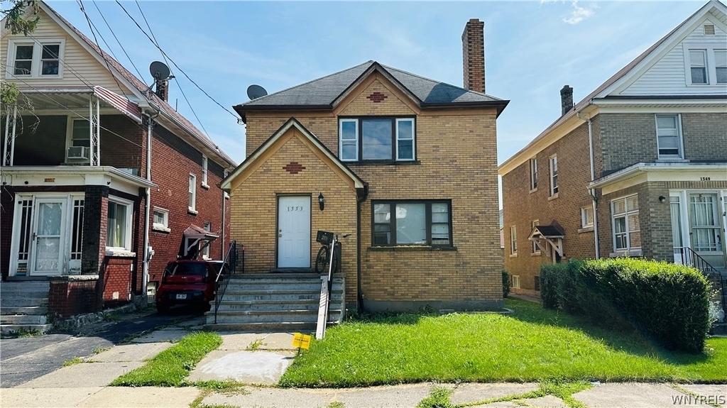 1553 Whitney Avenue - Photo 0