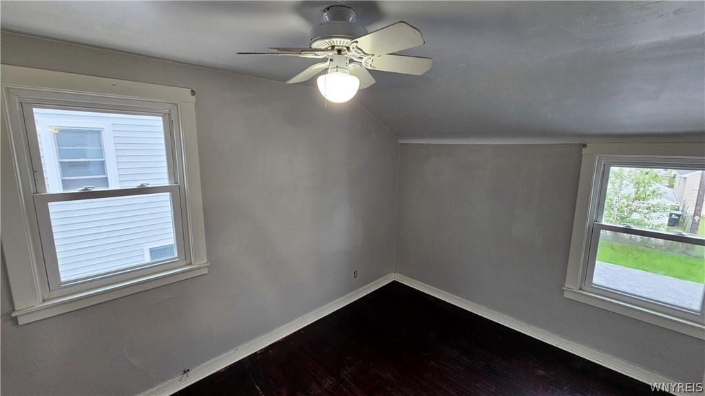 107 Fowler Avenue - Photo 15