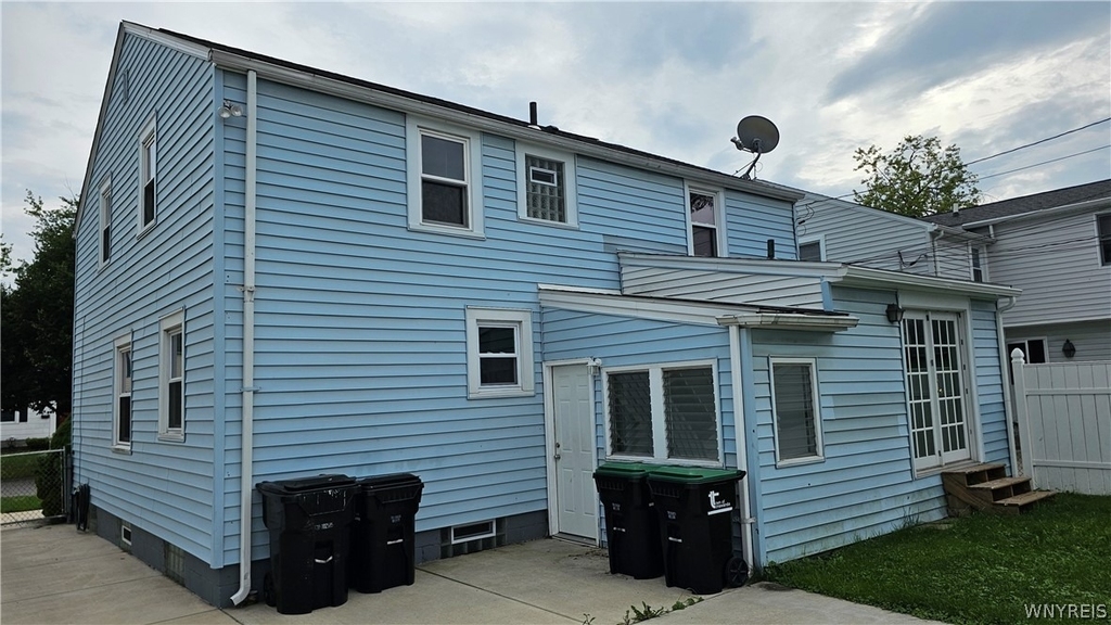 107 Fowler Avenue - Photo 3