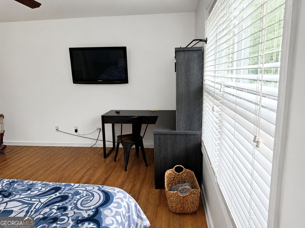 760 Vine Street - Photo 12
