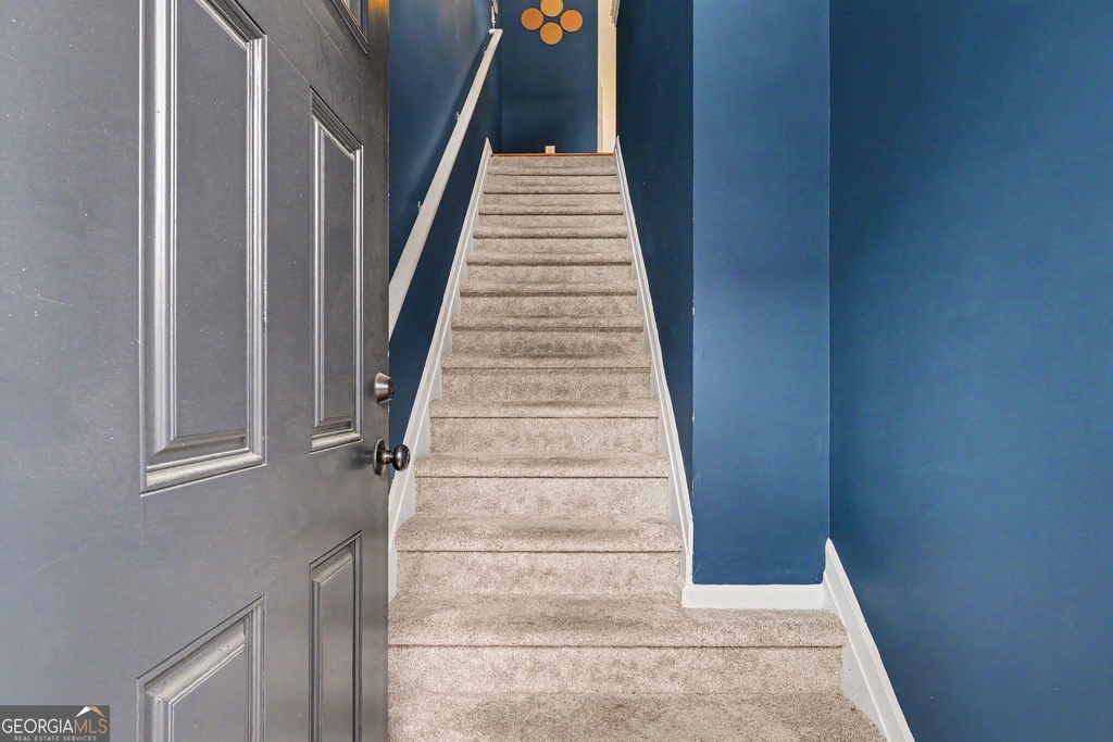 3030 Liberty Way - Photo 2