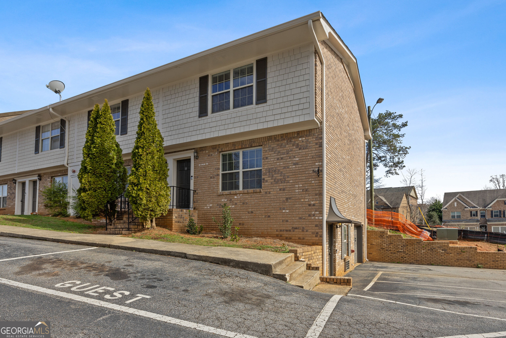 14 Villa Court Se - Photo 2