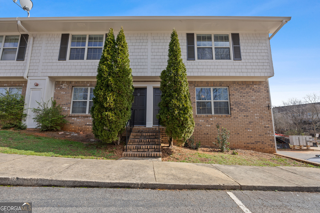 14 Villa Court Se - Photo 1