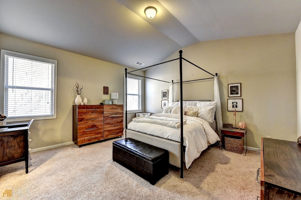 2245 Black Pebble Circle - Photo 37