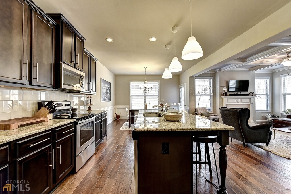2245 Black Pebble Circle - Photo 32