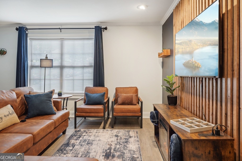 15 Villa Court Se - Photo 2