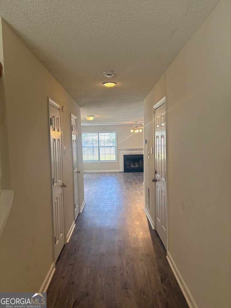 3698 Sapphire Court - Photo 2