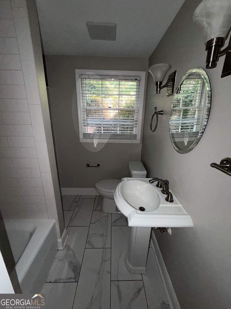 807 Piney Woods Drive - Photo 8