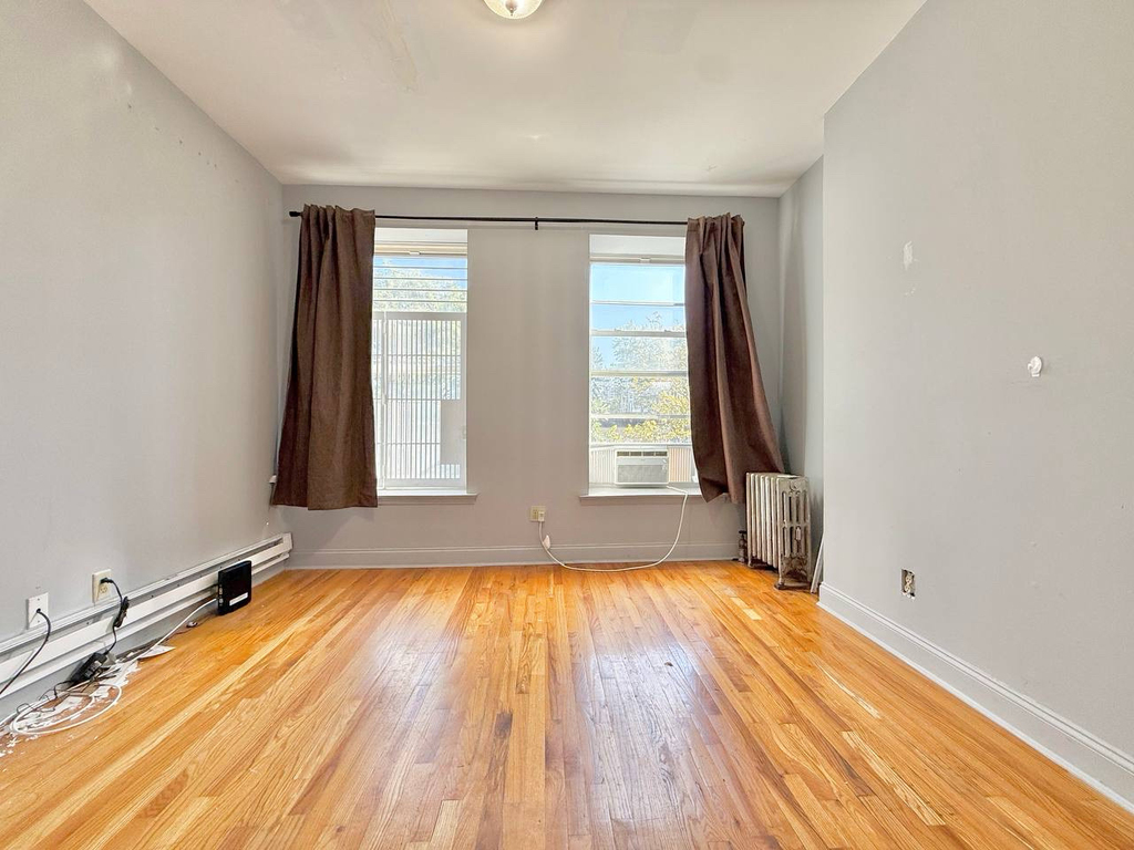 901 St Johns Place - Photo 1
