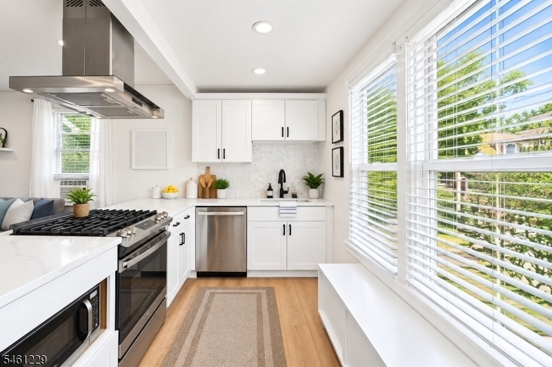 30 Aubrey St - Photo 4