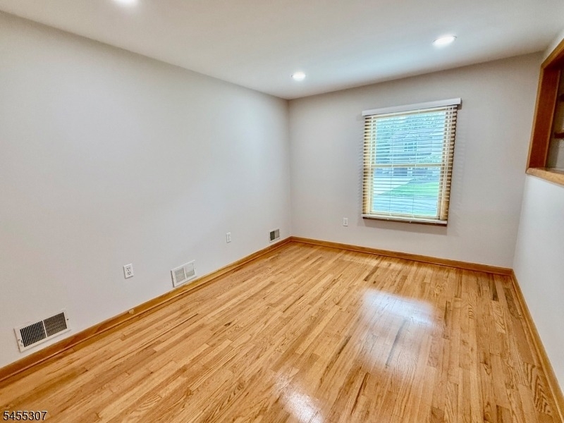 31 Hillside Ave - Photo 13