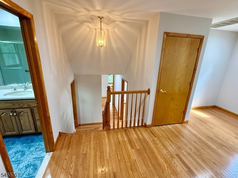 31 Hillside Ave - Photo 31