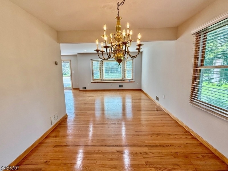 31 Hillside Ave - Photo 5