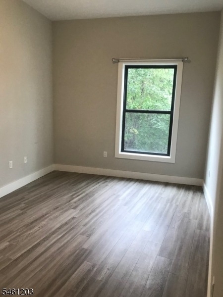 22 Center St - Photo 11