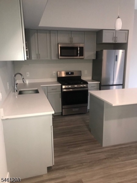 22 Center St - Photo 2