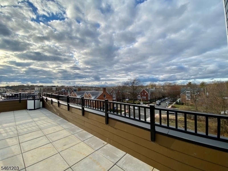 22 Center St - Photo 26