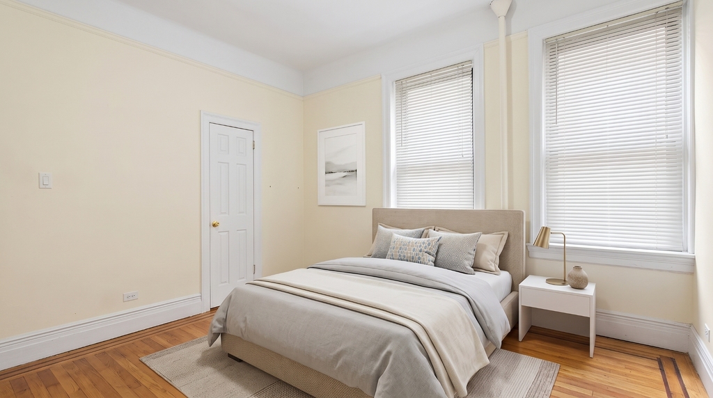 220 West 98th Street - Photo 2