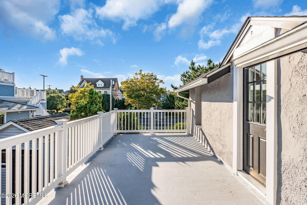 1004 Grand Avenue - Photo 14