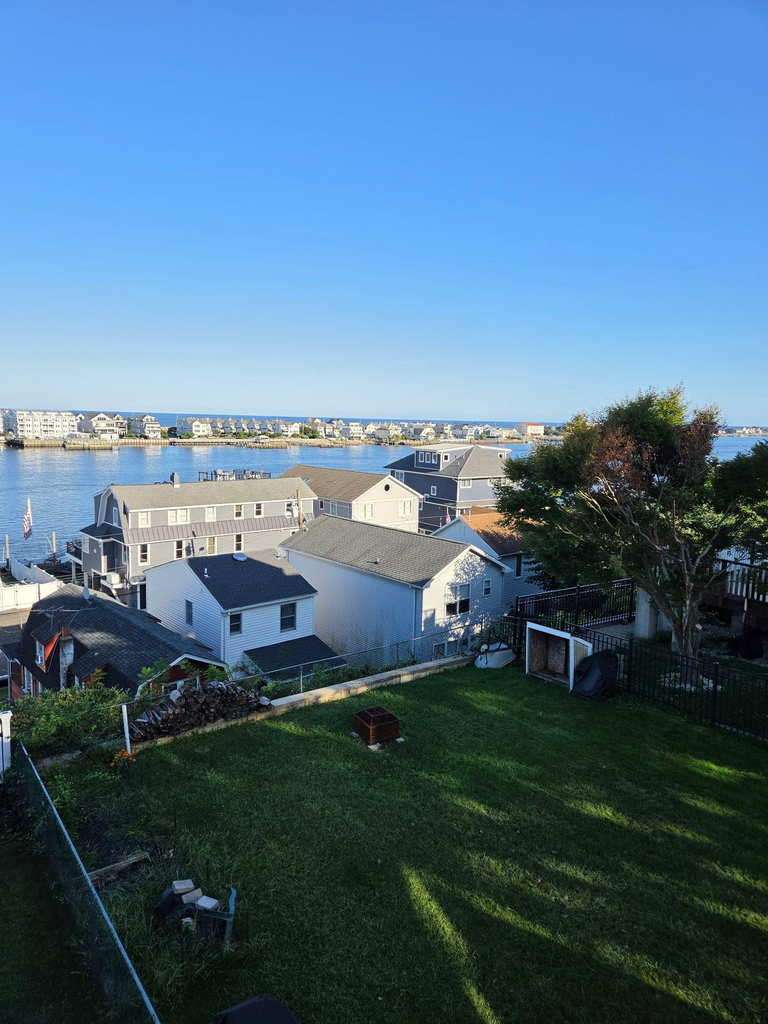 42 Oceanview Avenue - Photo 0