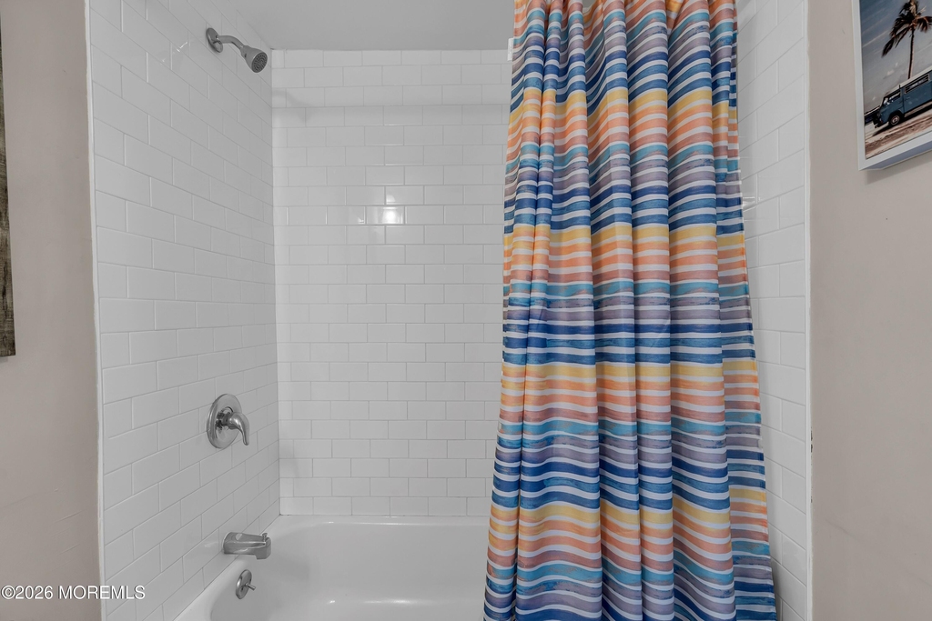 1102 Heck Street - Photo 9