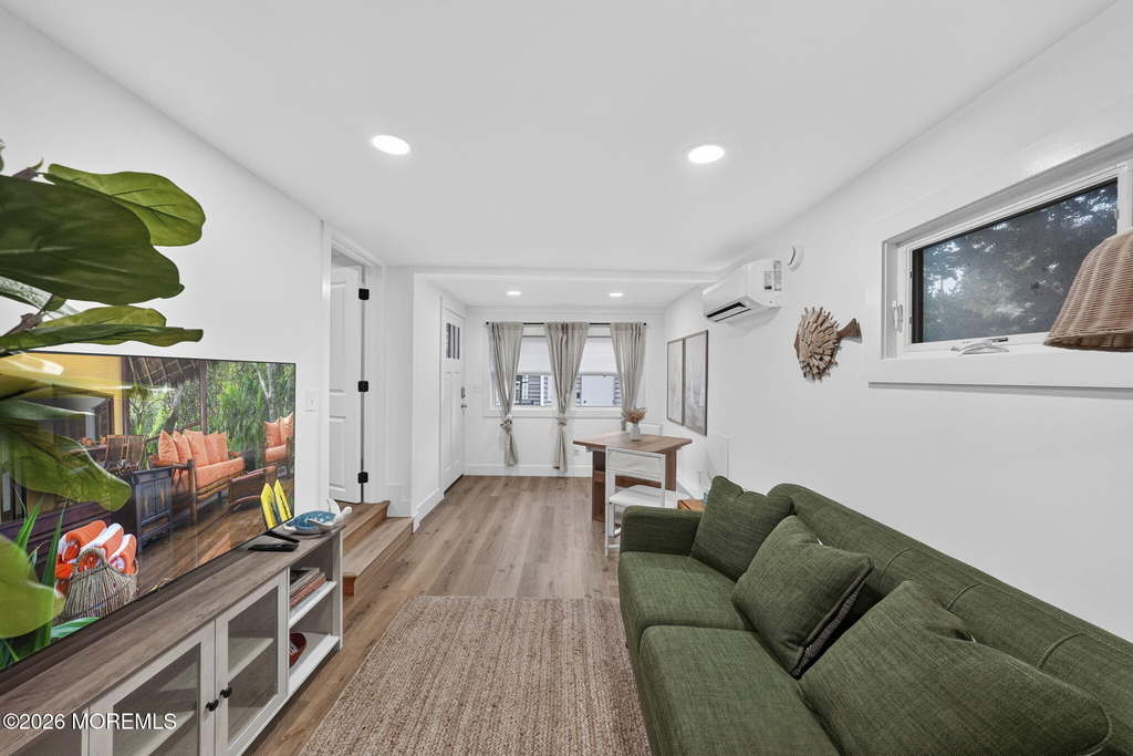 905 Emory Street - Photo 8