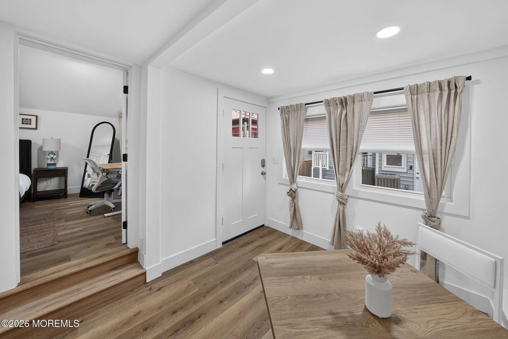 905 Emory Street - Photo 5