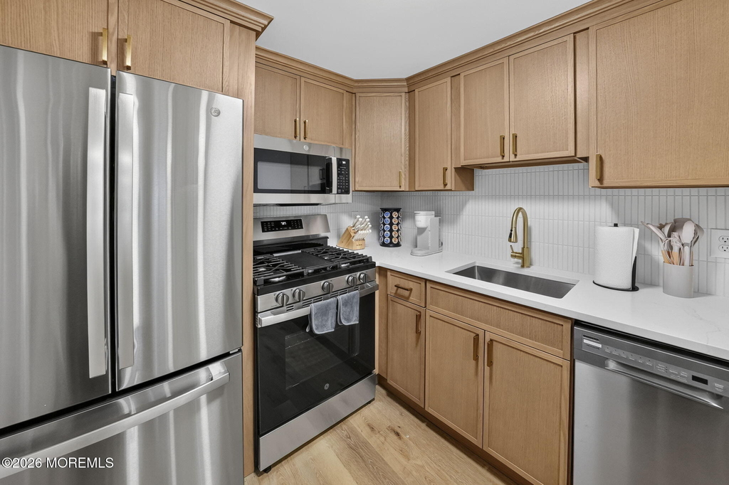 905 Emory Street - Photo 11