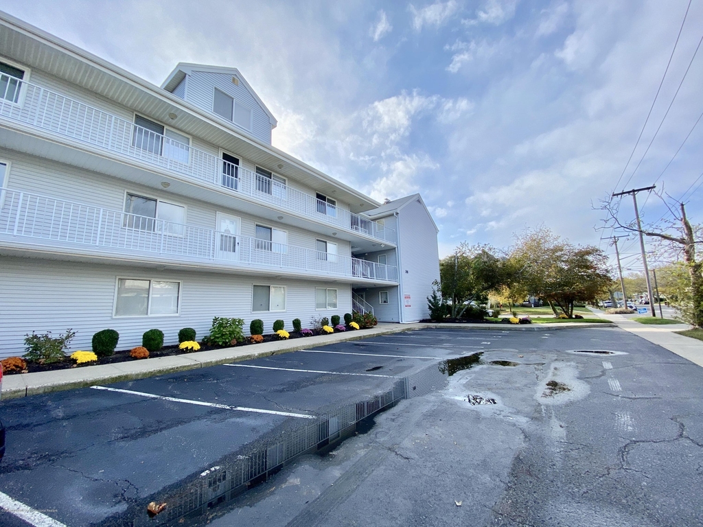 316 6th Avenue - Photo 0
