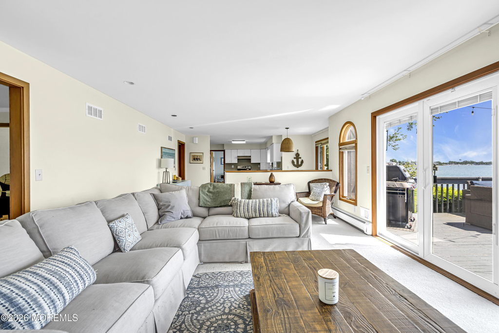 105 Riverview Avenue - Photo 19