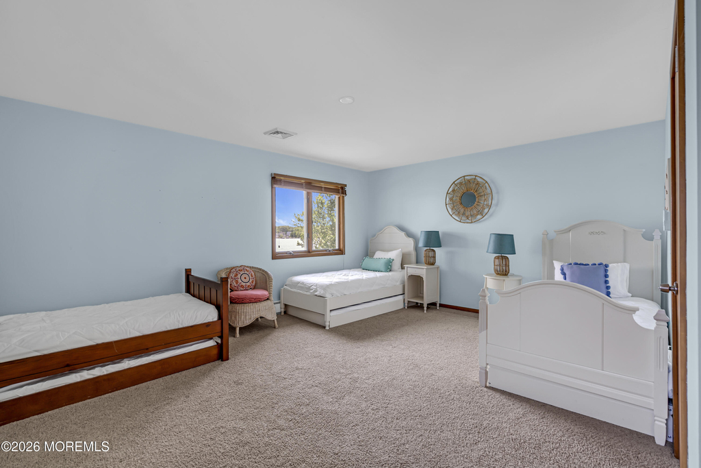 105 Riverview Avenue - Photo 31