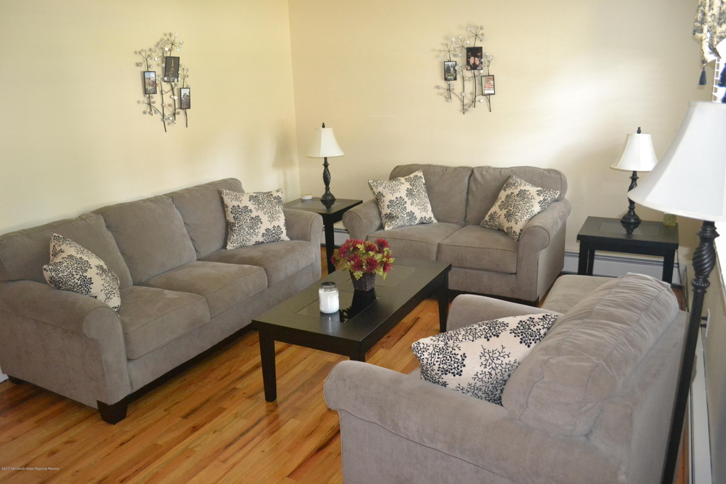 2217 Wilson Road - Photo 2