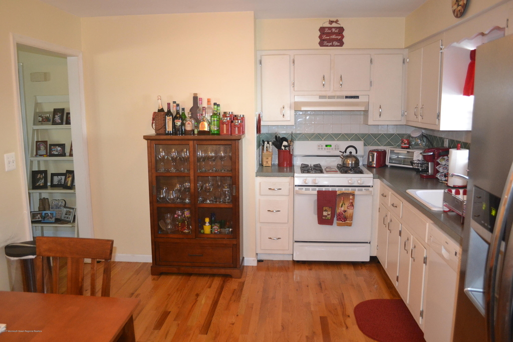 2217 Wilson Road - Photo 4