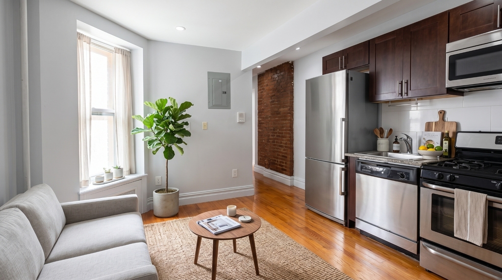 536 West 143rd Street - Photo 4