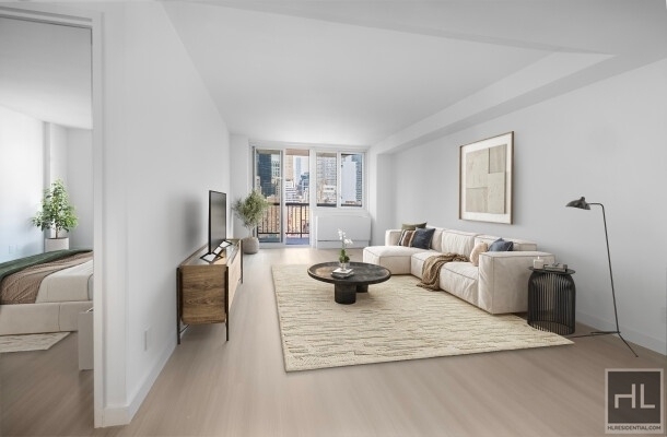 East 34 Street - Photo 0